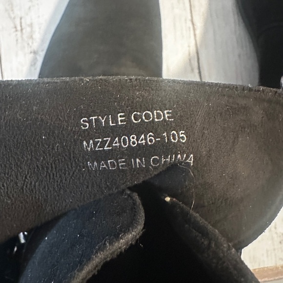 BoohooMan Men’s Size 9 Bandana Chelsea Cowboy Boots Chain Detail Black Suede - Picture 13 of 13